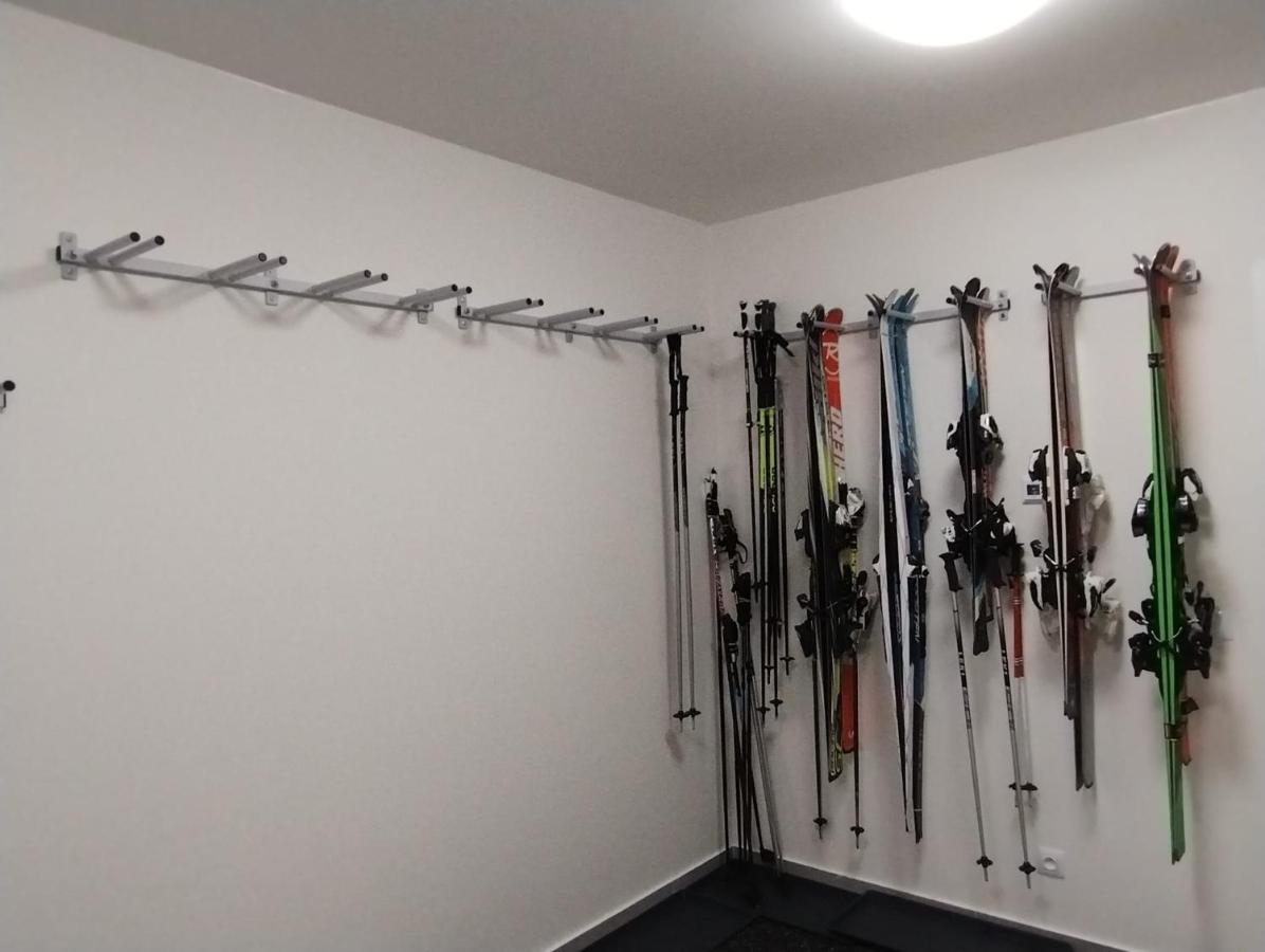 Ski Berg Klinovec Лоучна-под-Клиновцем Экстерьер фото